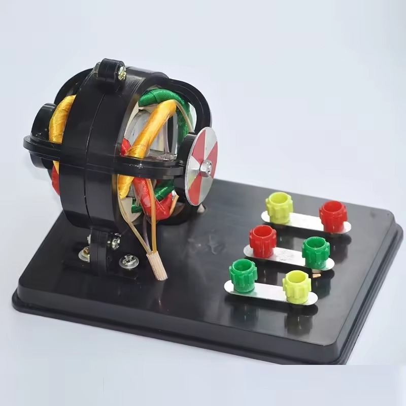 Motore a induzione trifase mod - Science Experiment recensione e prezzo
